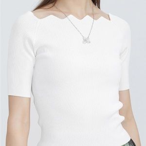 COPY - S.DEER WHITE SLEEVED SWEATER size M